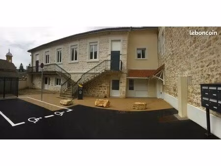 appartement 3 pièces 55 m²