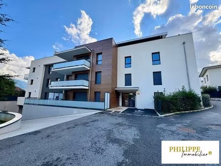 appartement 3 pièces 70 m²