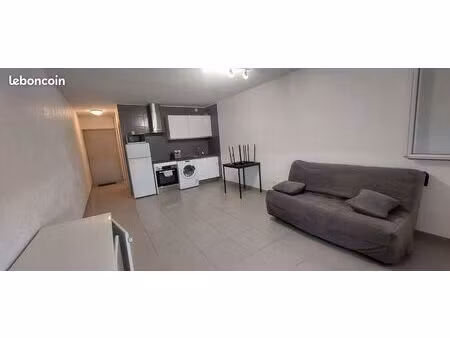 studio refait à neuf