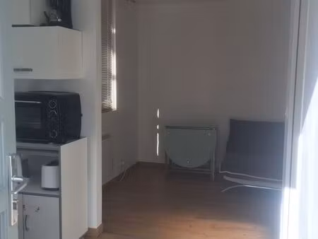 studio meublé à orsay idéal étudiant(e)