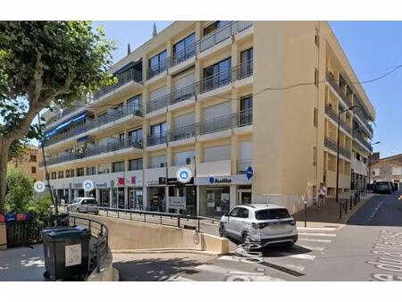location parking vence 06140