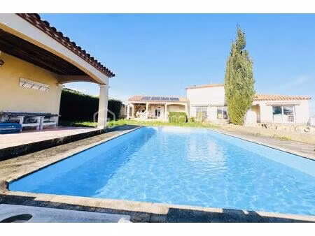 maison provencale de 169 m² à ouveillan
