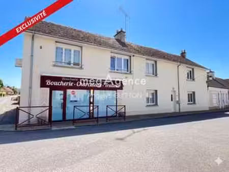 vente maison à courgains (72260) : à vendre / 270m² courgains