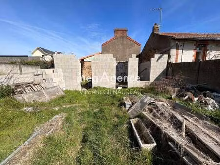 vente terrain à cholet (49300) : à vendre / 170m² cholet