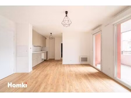 appartement t3 de 59 m2 à marseille 13005  boulevard baille