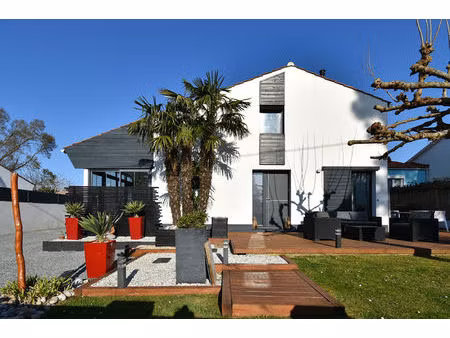 maison le fenouiller 5 pièce(s) 130 m2