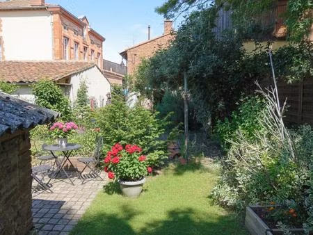 nailloux centre maison lumineuse 169 m² 4 ch vue pyrénées jardin et double accès