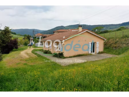 villa avec vue dégagée