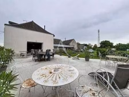 vente maison à châtelain (53200) : à vendre / 200m² châtelain