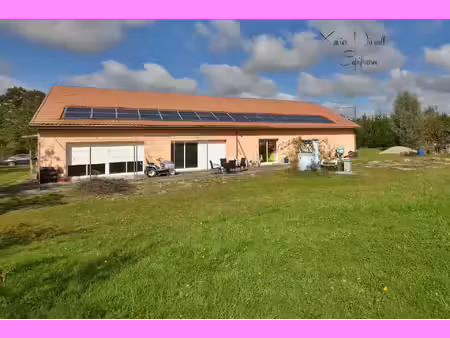 maison à vendre 8 pièces proche de saint trivier de courtes (01)