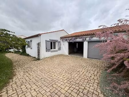 vente maison piscine à dompierre-sur-yon (85170) : à vendre piscine / 140m² dompierre-sur-