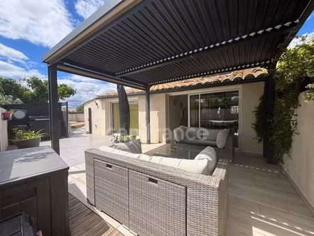 palavas-les-flots(34)  à vendre maison rénovée  surface habitable 97 m2  terrain 360 m2  p