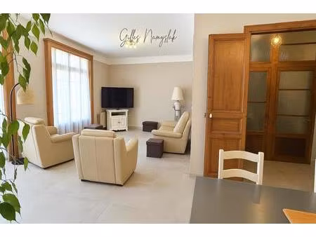 maison traditionnelle 10 pièces