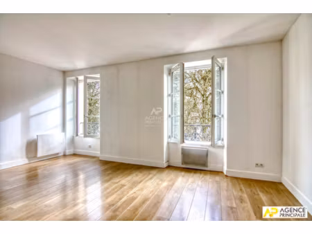 versailles notre-dame boulevard de la reine appartement duplex 4 pièces de 94m² au sol sit