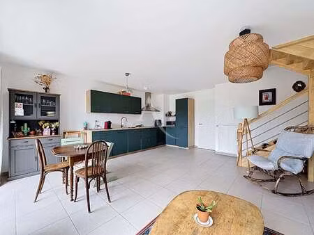 vente maison à angoulins (17690) : à vendre / 86m² angoulins