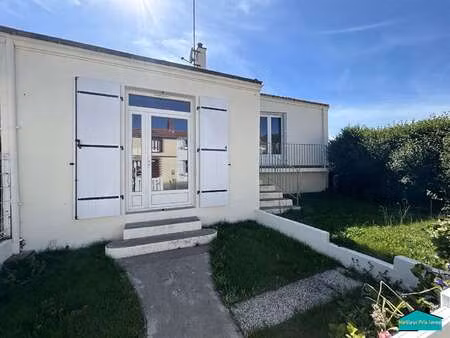 location maison à grand'landes (85670) : à louer / 84m² grand'landes