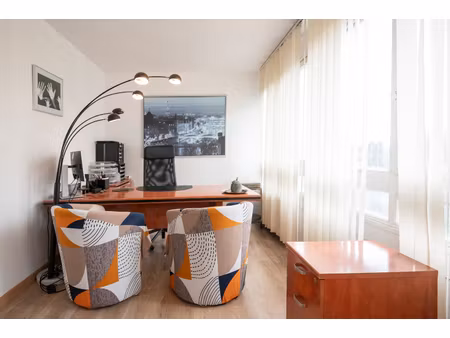 nanterre - appartement 2 pièces idéal profession libérale avec box