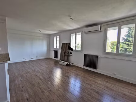 appartement 3 pièces 66 m² à louer salon-de-provence 13300 ? | era immobilier