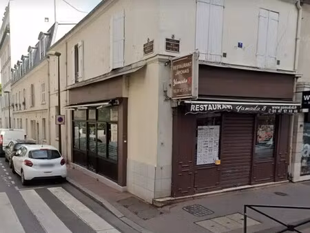 location commerce levallois perret 92300 80m²