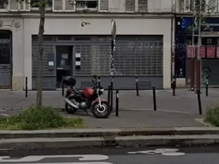 location commerce paris 75011 75m²