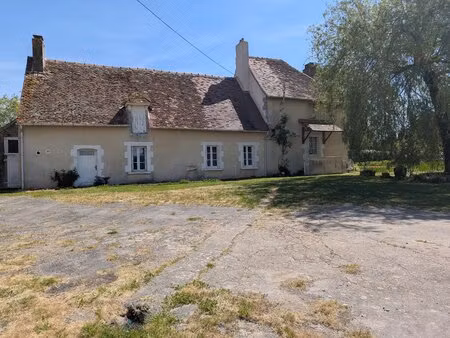 jolie maison de 3 chambres avec un terrain de 1 2 hectares
