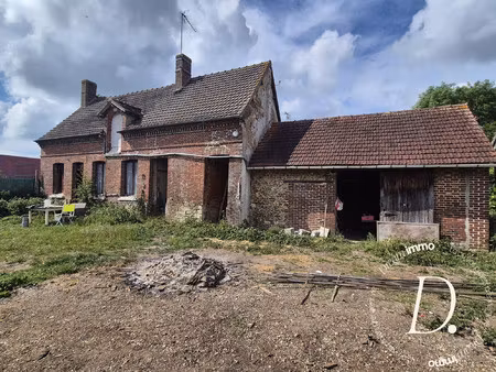 maison et longeres a reabiliter sur un terrain de 1 313 m²