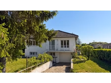 maison de village