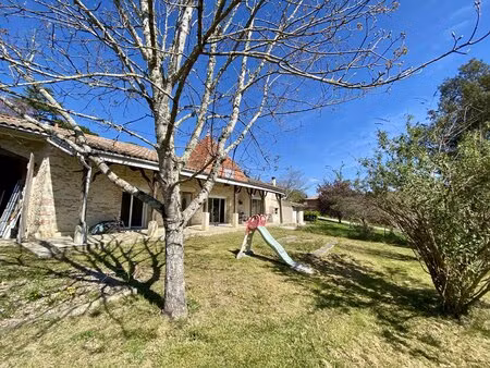 charmante maison lumineuse en campagne et proche des commodités