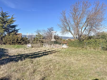 terrain à bâtir - 639 m2 - charleval - zone pavillonnaire