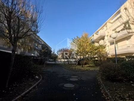 appartement 2 pièces 38 m² à louer tours 37100 ? | era immobilier