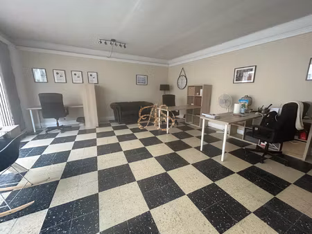 achat local commercial 60m² st gilles 30800