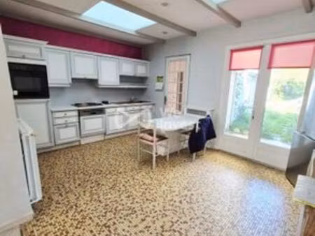 maison de luxe 3 chambres en vente à lambersart  hauts-de-france