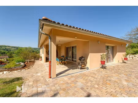 vente maison 5 pièces 103 m² ambérieu-en-bugey (01500)