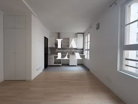 appartement studio à paris 9ème