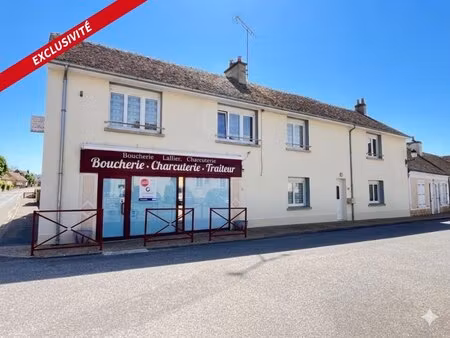 en vente maison 270 m² – 168 000 € |courgains