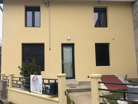 à louer maison 143 m² – 995 € |saint-clément