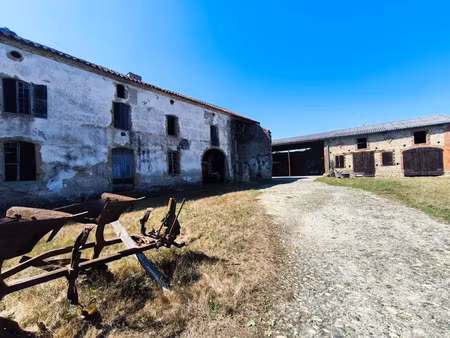 vente ferme 4 pièces 300 m² à hères (65700)  94 000 €