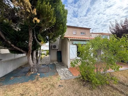 maison familiale avec jardin et garage