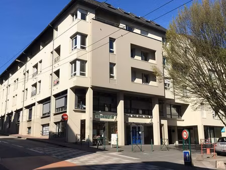 t1 rue des ecoles