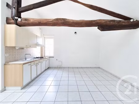 location appartement 3 pièces 79m² gaillac 81600
