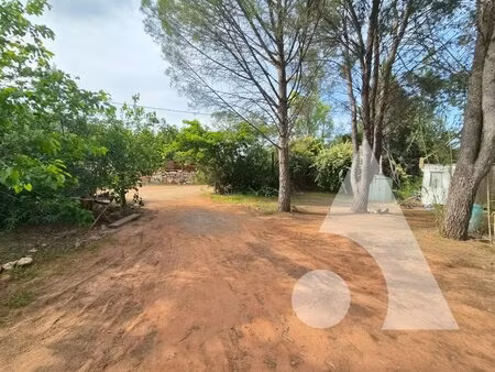 terrain vidauban 735 m2 - 130.000 euros
