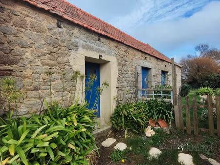 maison de charme et dépendances en pierre à plouescat