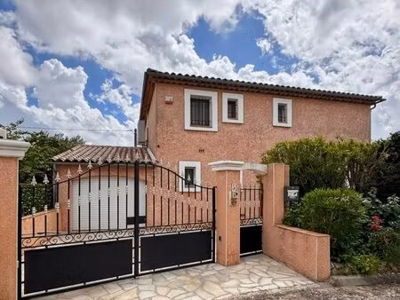 maison de 5 pièces de 164 m² à vidauban