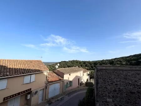 maison de village dans le village historique