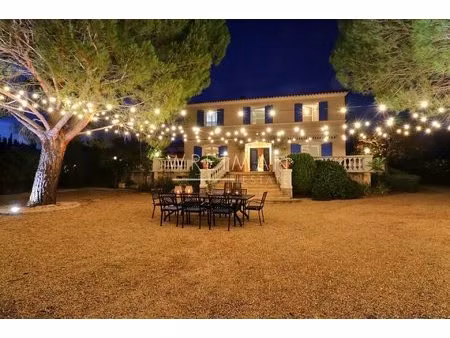 exclusivité-magnifique bastide dans un fabuleux jardin - draguignan