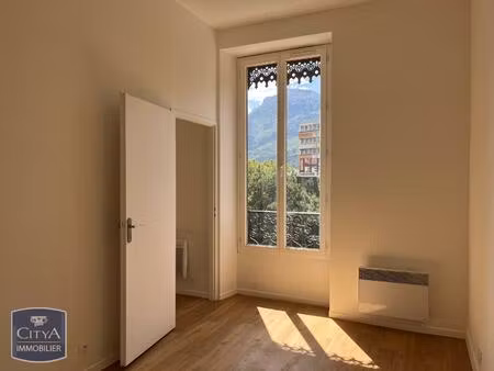 location appartement 2 pièces 33m² grenoble 38000
