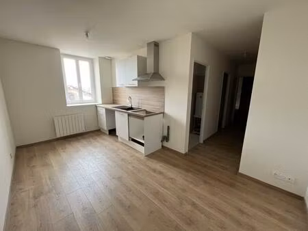 location appartement 2 pièces 32m² vonnas 01540