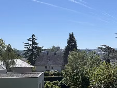 maison 5 pièces 137 m² au sein du quartier prisé de bel air