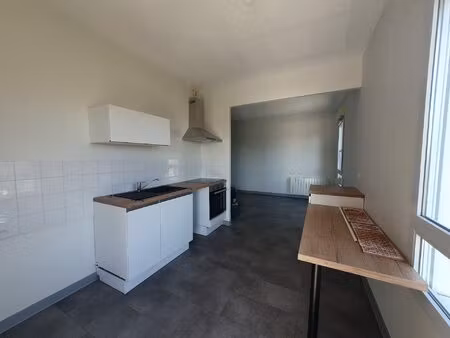 location appartement 2 pièces 51m² condrieu 69420