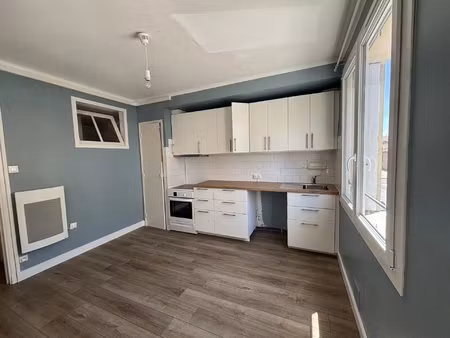 appartement t3 avec garage et cour